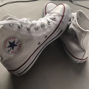White hi top converse